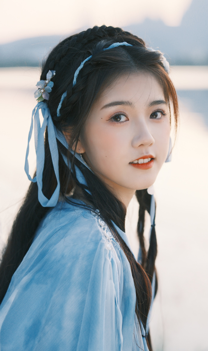 坚如磐石 海报